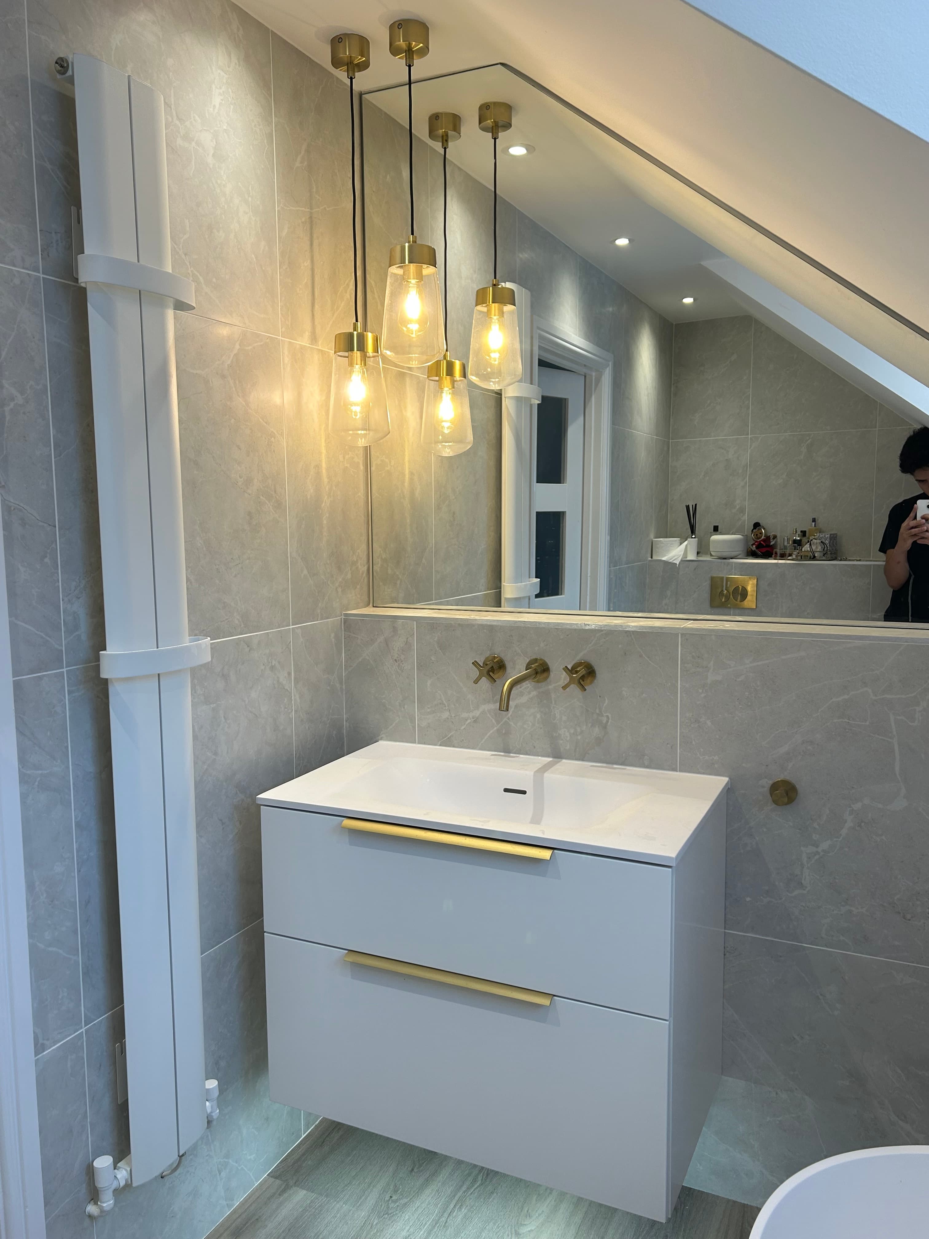 Modern basin & vanity